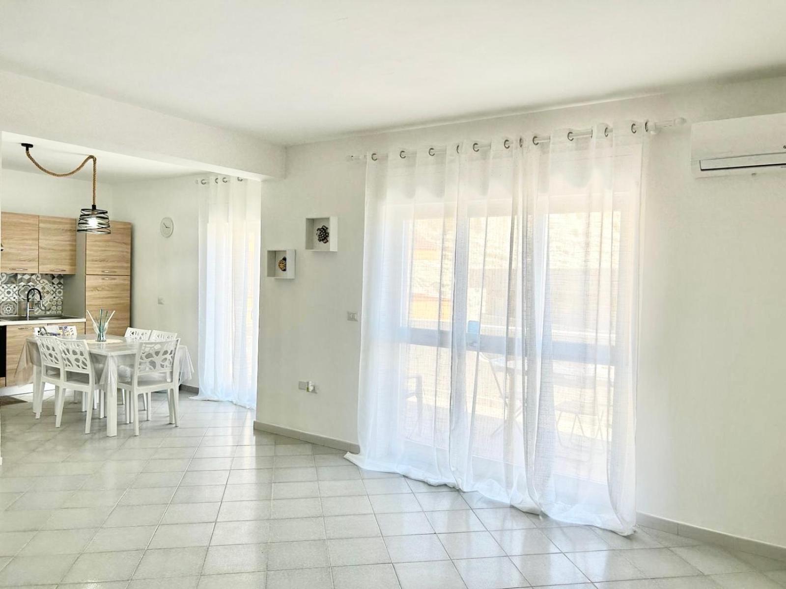 Villa Andromeda Apartments 레알몬테 외부 사진