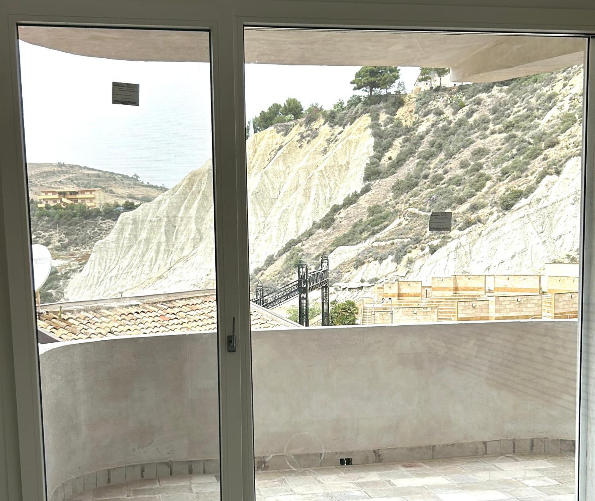 Villa Andromeda Apartments 레알몬테 외부 사진