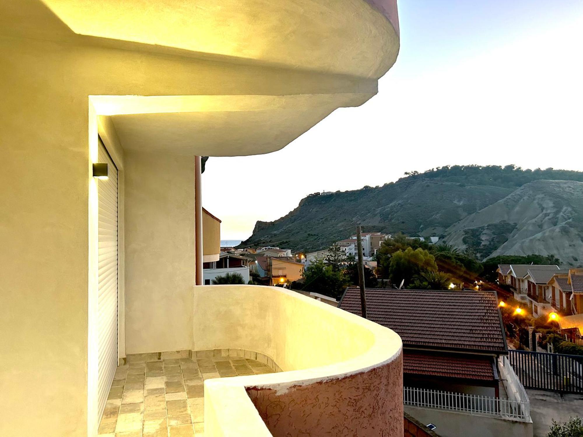 Villa Andromeda Apartments 레알몬테 외부 사진